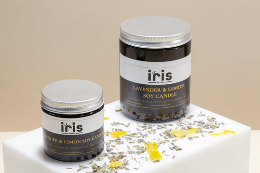 Lavender and Lemon candle with pure essential oils. This unique essential oil blend is carefully formulated to create this well balanced relaxing candle to offer relaxation and to promote mindfulness.   Calming and floral aromas from Lavender blended with fresh and invigorating Lemon to help stimulate the senses and clear your mind.  Perfectly blended for pure relaxation and wellbeing. 