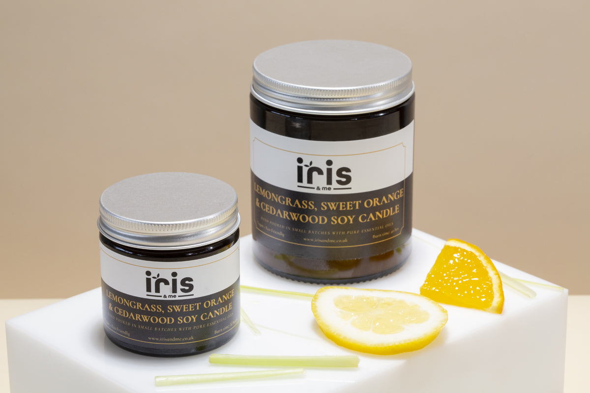 Lemongrass, Sweet orange and Cedarwood candle with pure essential oils. This is a really joyful and a warming scent blend with an uplifting scent. This scent is a perfect blend for citrus lovers. Light this candle at any time of the day to fill your room with a beautiful blend of aromas to awaken your senses. 