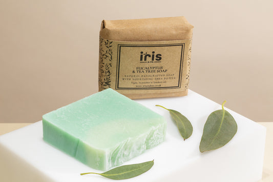 Eucalyptus and tea tree soap bar. This natural vegan soap bar is packed with refreshing aromas to soothe your skin.  Eucalyptus & Tea Tree essential oil blend works well together to combat skin issues like sensitive and eczema.